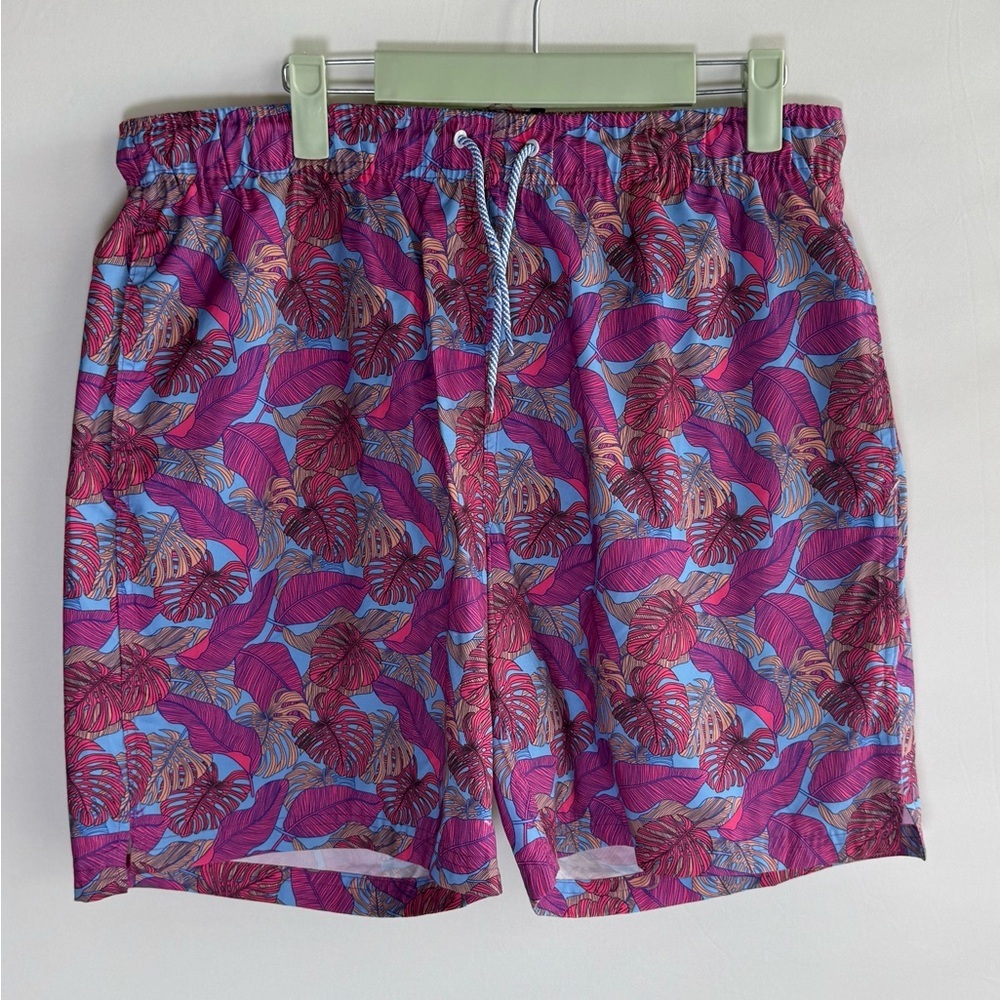 Tailorbyrd swim trunks • Men’s medium